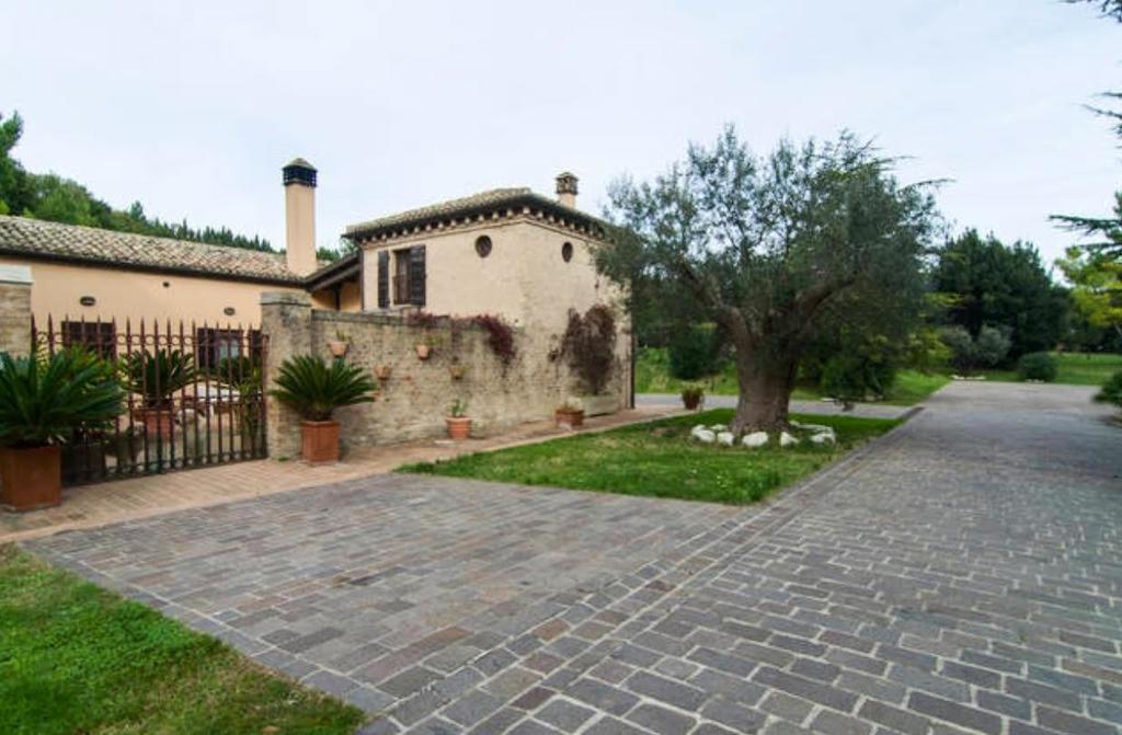 Villa Conero Montacuto Bagian luar foto